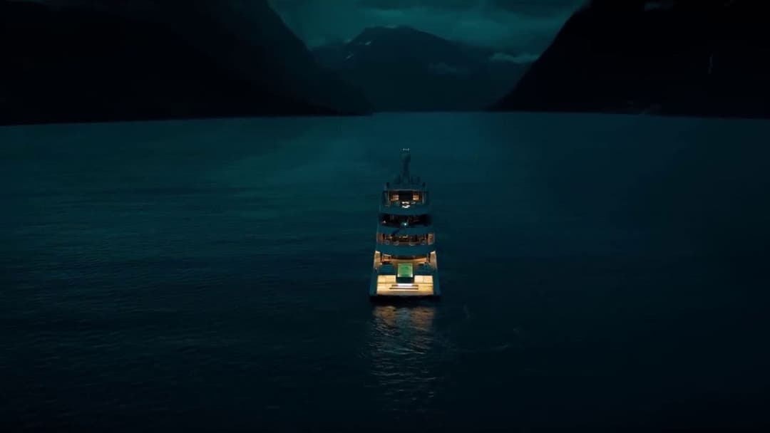 Жінка з каюти № 10 backdrop 10