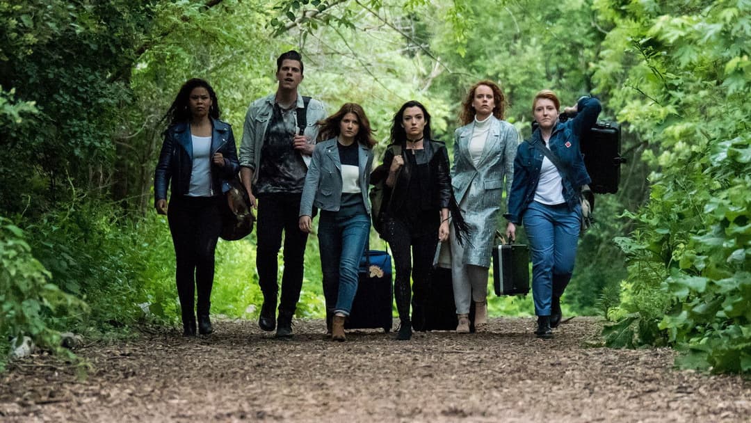 The Carmilla Movie backdrop 12