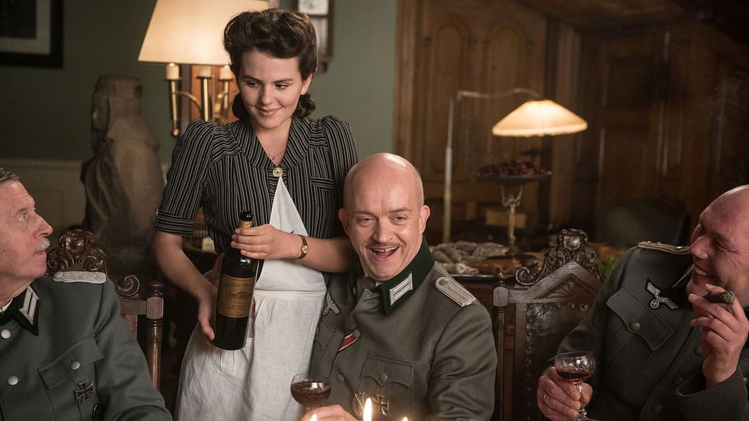 Die Unsichtbaren backdrop 10