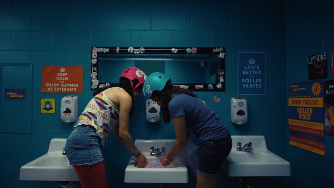 I Constantly Thank God for Esteban backdrop 1