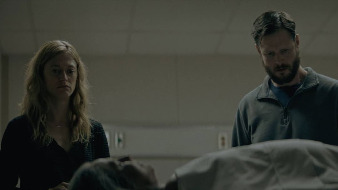 The Dark and the Wicked backdrop 7