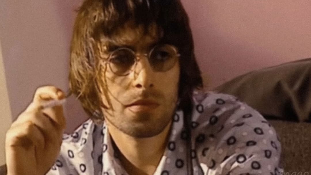 Oasis: Supersonic backdrop 3