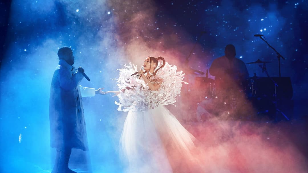 Не дивіться вгору backdrop 11