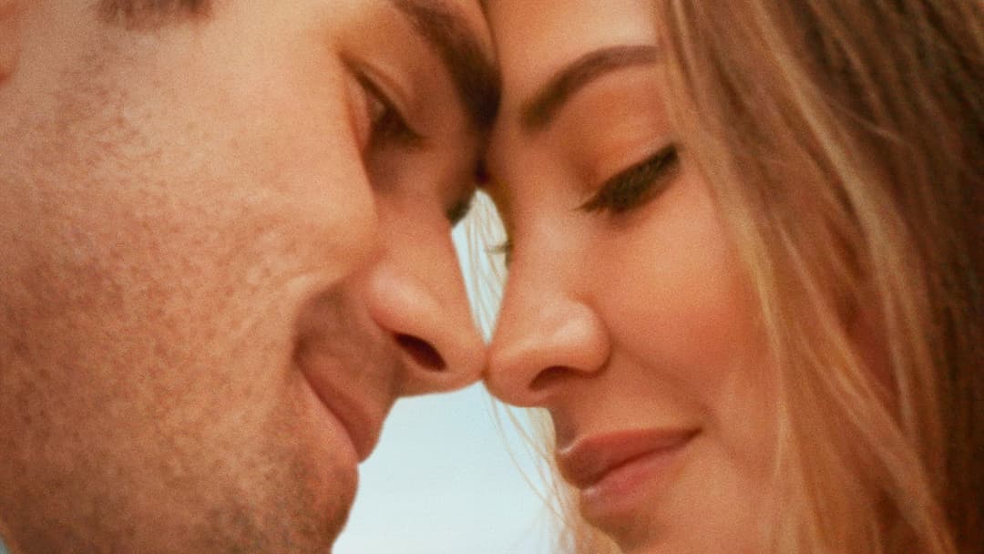 Liebe findet uns backdrop 3