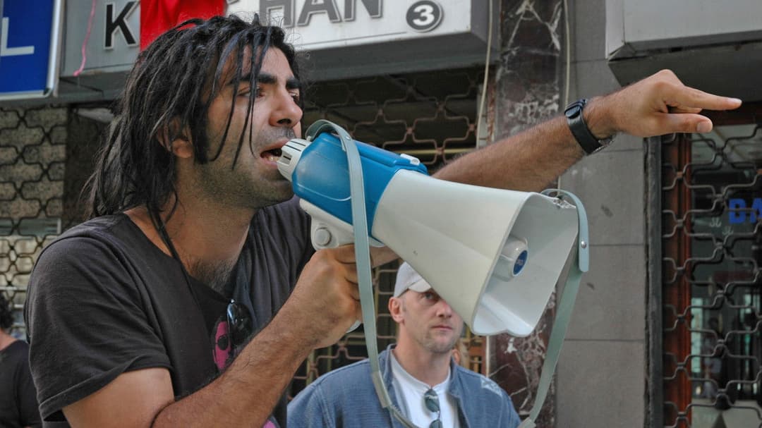 На іншій стороні backdrop 5