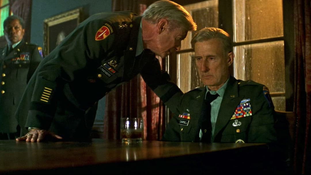 Wehrlos - Die Tochter des Generals backdrop 15