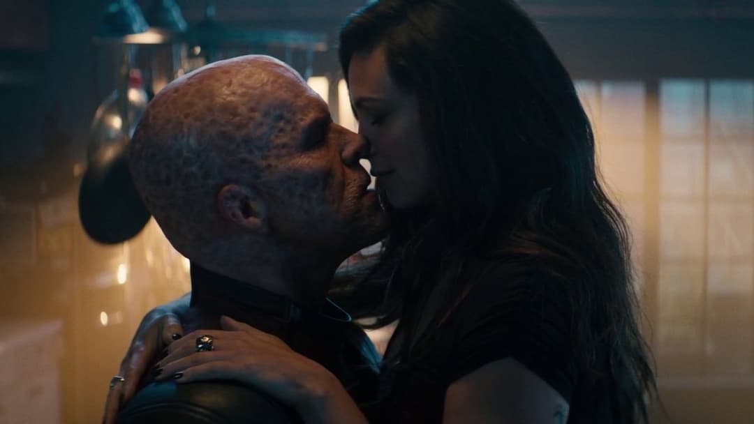 Deadpool 2 backdrop 19