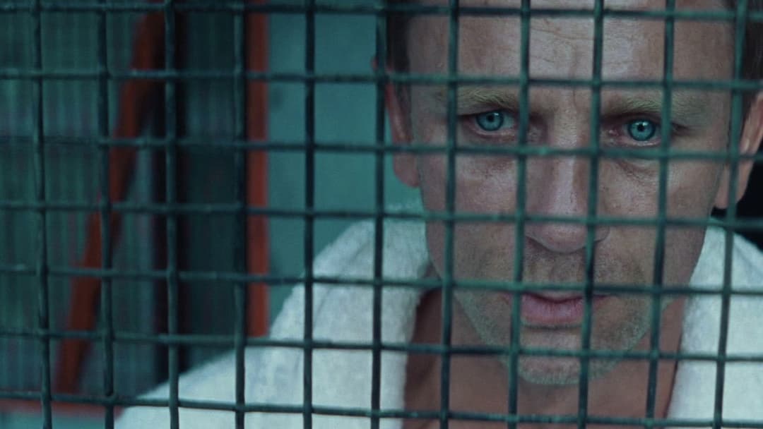 Layer Cake backdrop 16