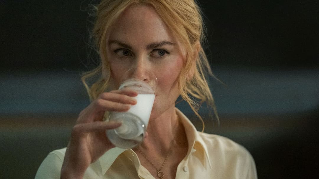 Хороша погана дівчинка backdrop 14