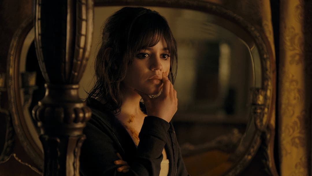 Hurry Up Tomorrow backdrop 14