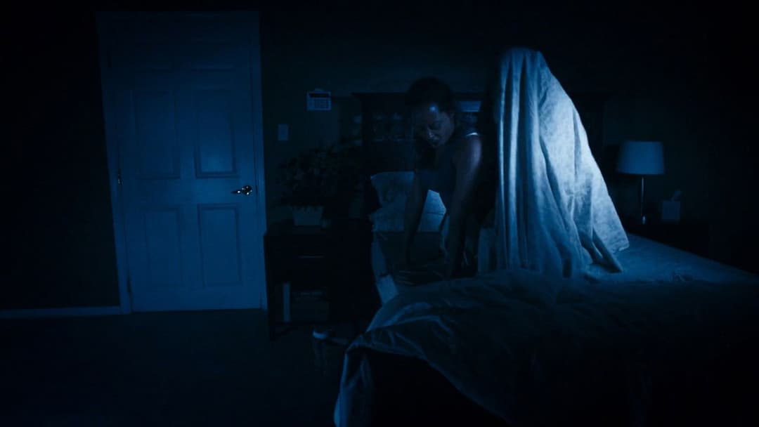 Ghost Movie backdrop 8