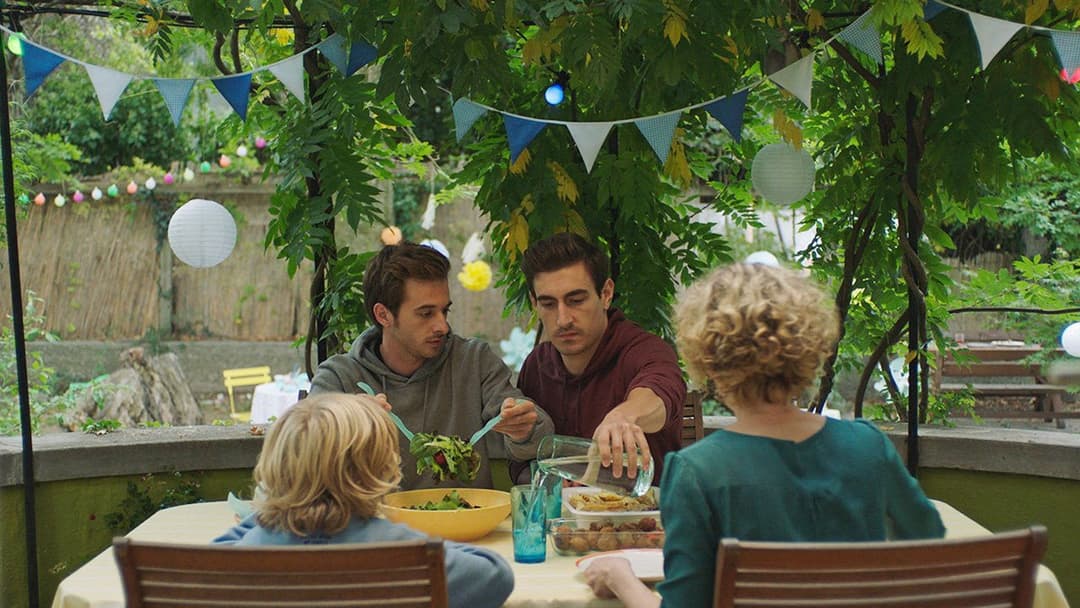 Ο Άνθρωπος με τις Απαντήσεις backdrop 11