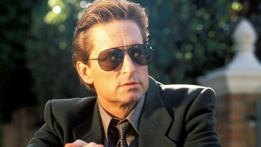 Основний інстинкт backdrop 16