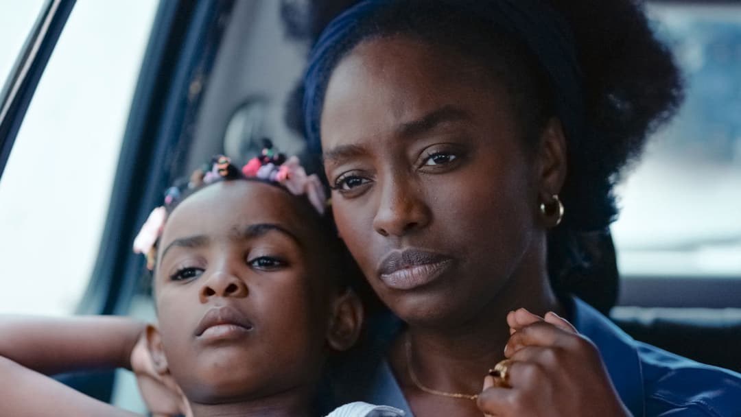 Promis le ciel backdrop 5