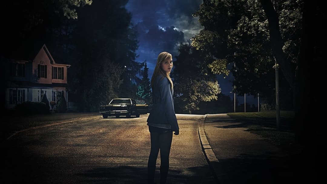 It Follows backdrop 2