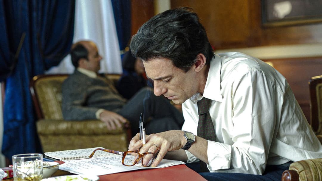 Berlinguer: La grande ambizione backdrop 5