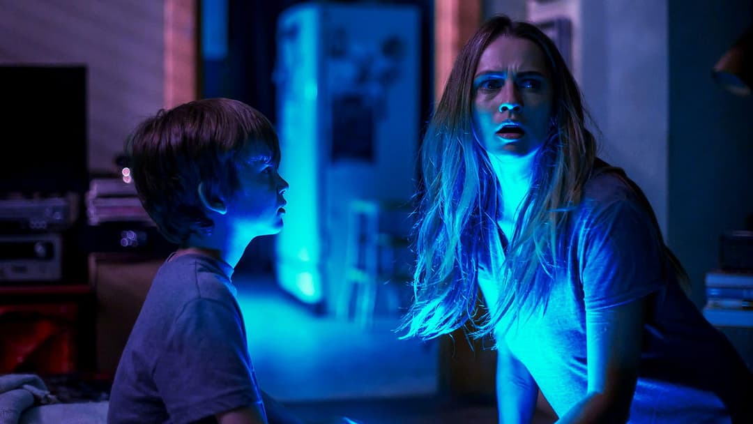 Lights Out backdrop 9