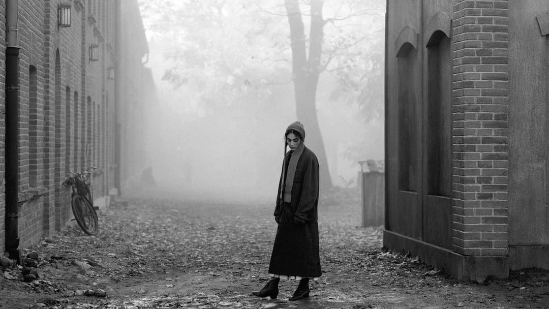 Das Mädchen mit der Nadel backdrop 5