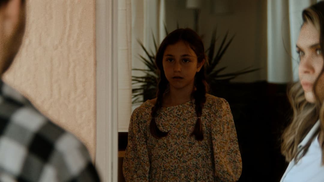 New Life, Hard Choice backdrop 5