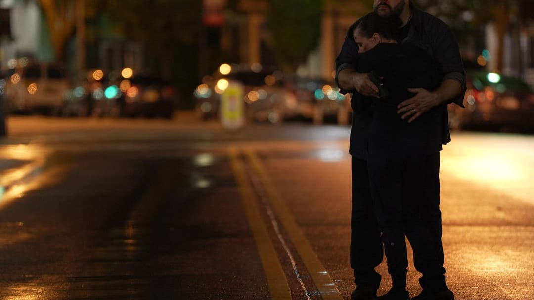 Стволи догори backdrop 17