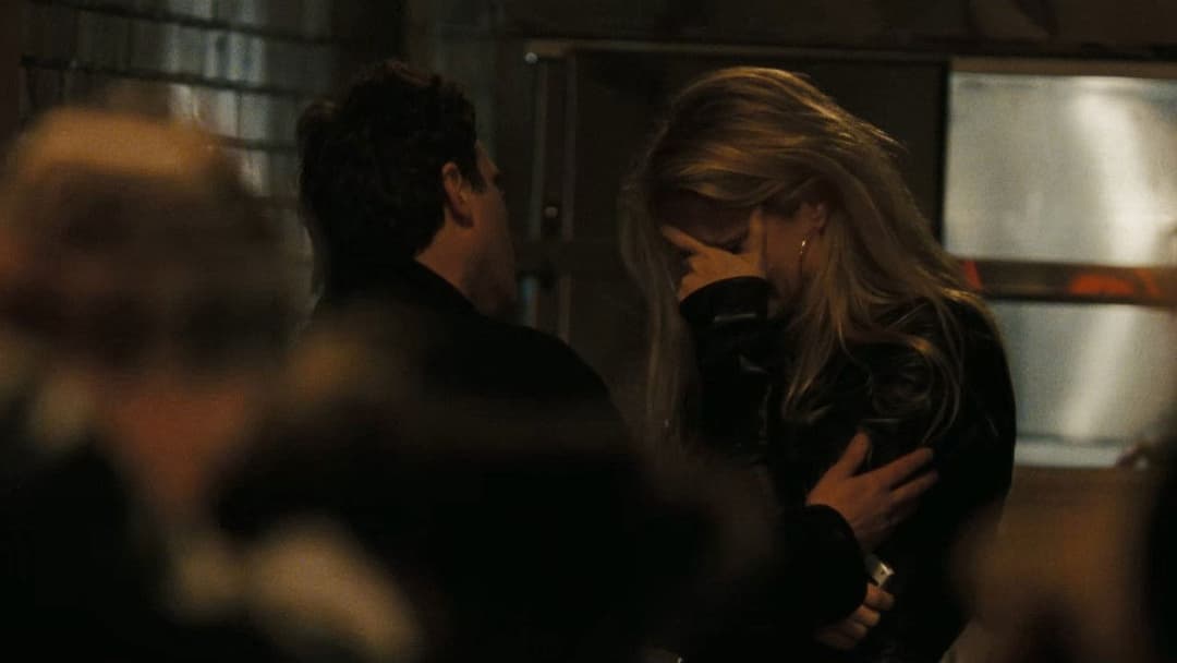 Дві коханки backdrop 12