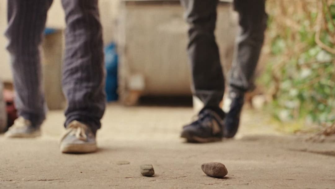 Справжній біль backdrop 3