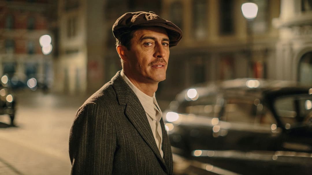 In guerra per amore backdrop 8