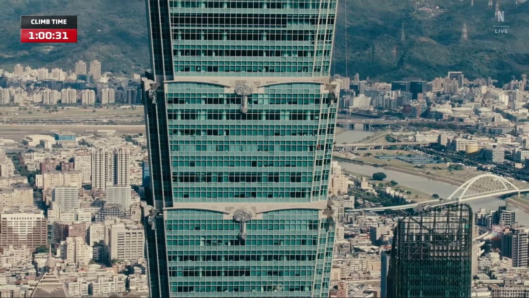 Skyscraper Live backdrop 8