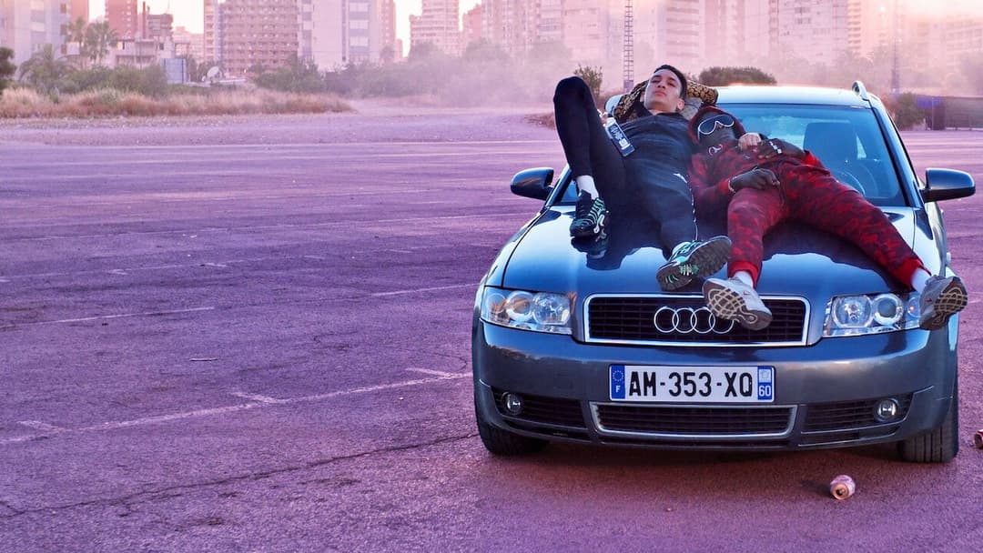 Афера по-французьки backdrop 15