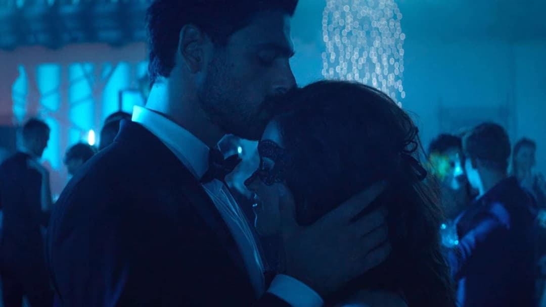 365 днів backdrop 18