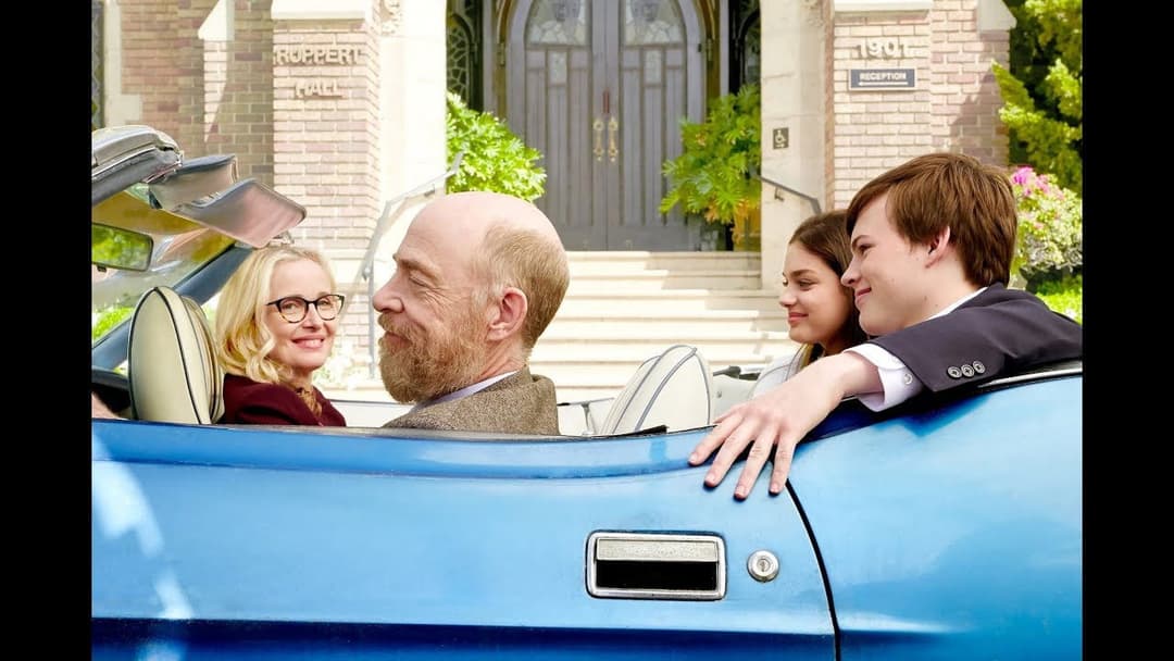 Бакалаври backdrop 4