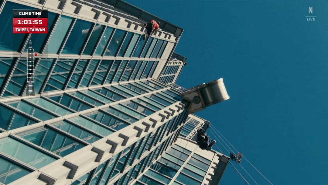 Skyscraper Live backdrop 5