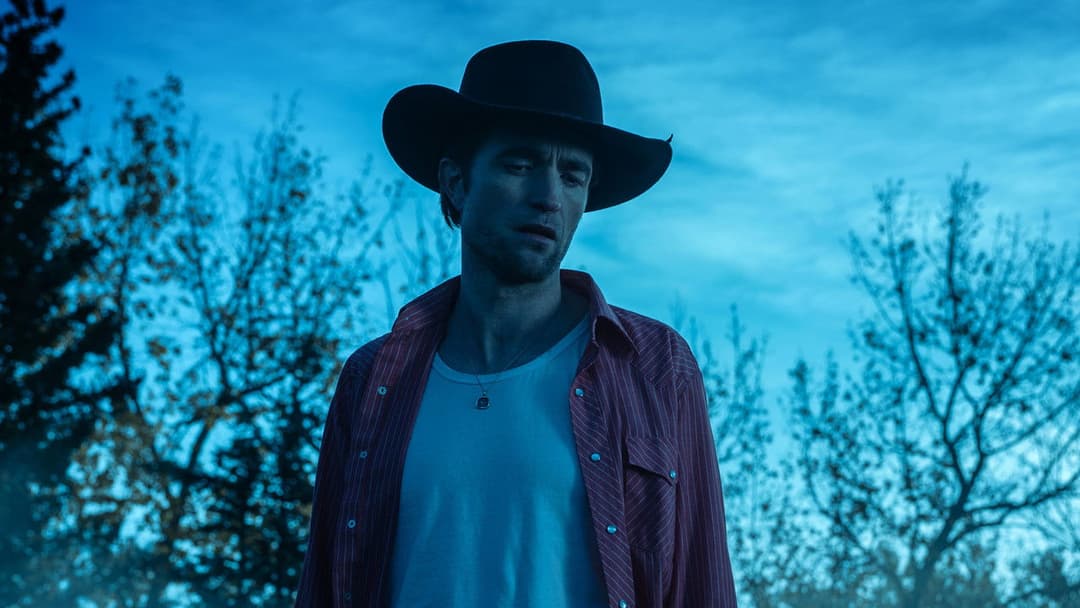 Die My Love backdrop 10