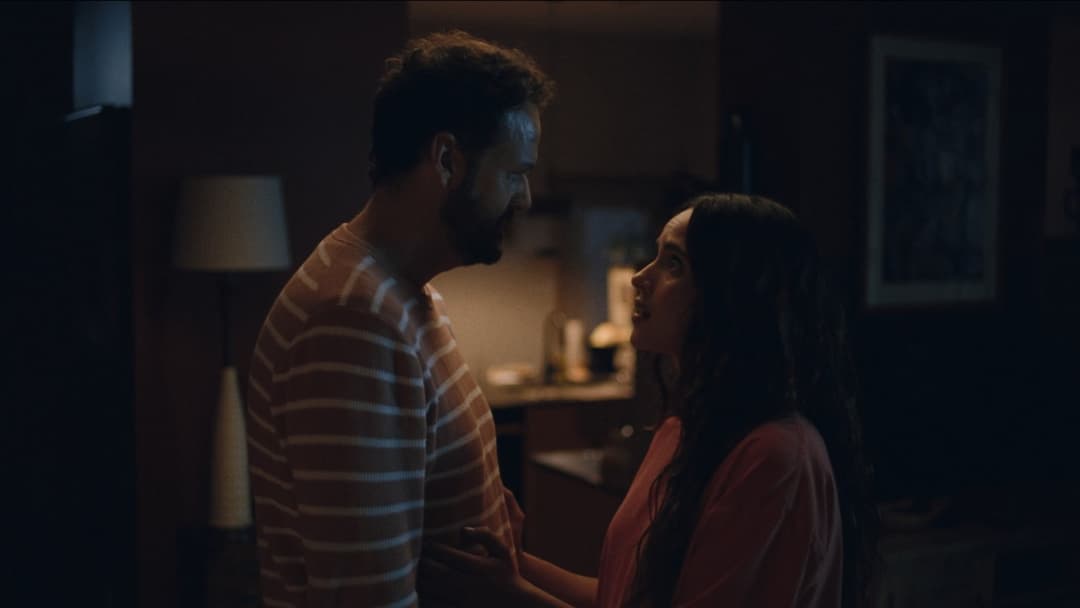 Сплітсвіль. Розлучення по-дорослому backdrop 20