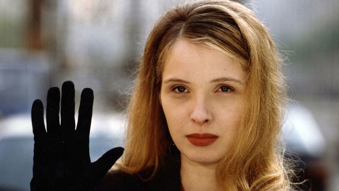 Drei Farben: Weiß backdrop 2