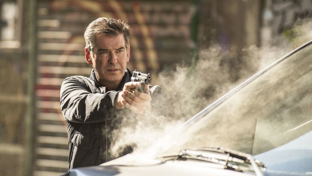 Людина листопада backdrop 4