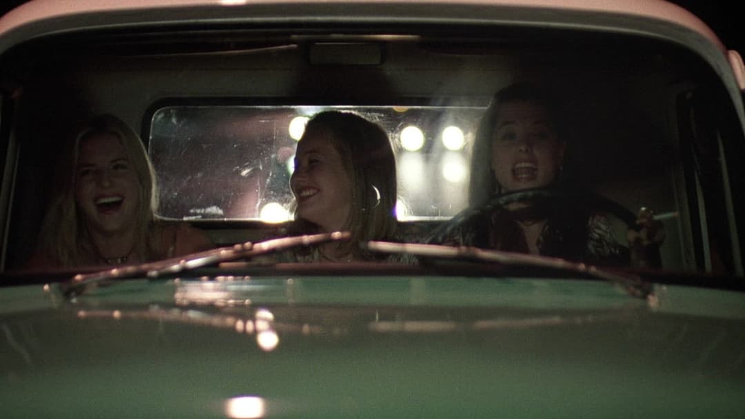 Confusion - Sommer der Ausgeflippten backdrop 13