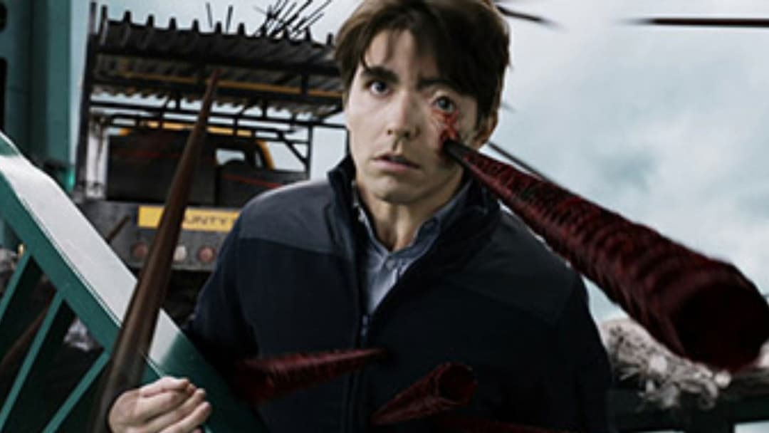 Пункт призначення 5 backdrop 9