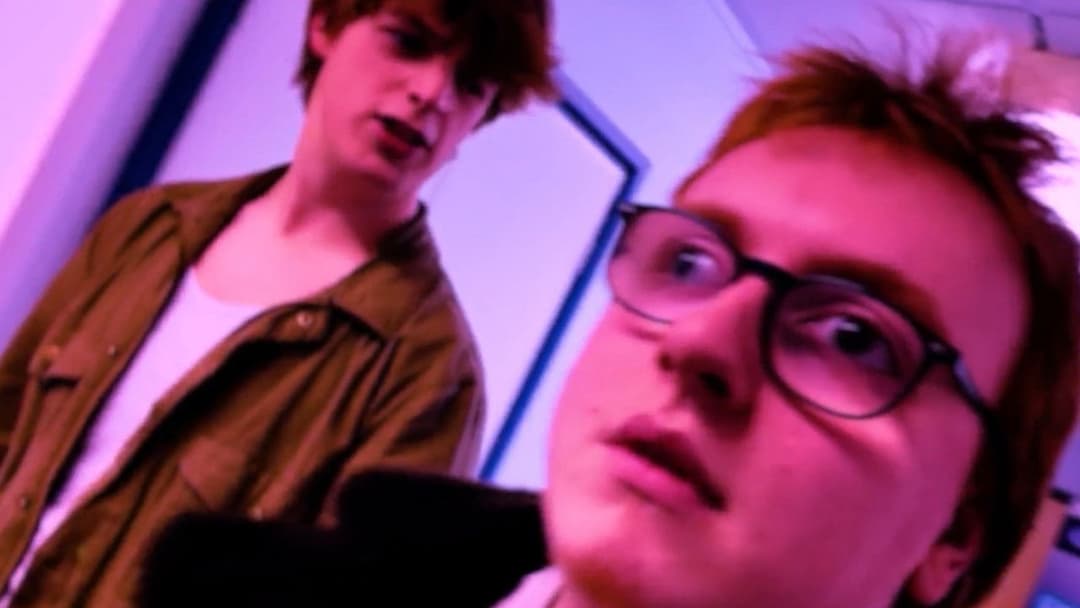 What's In The Case? backdrop 1