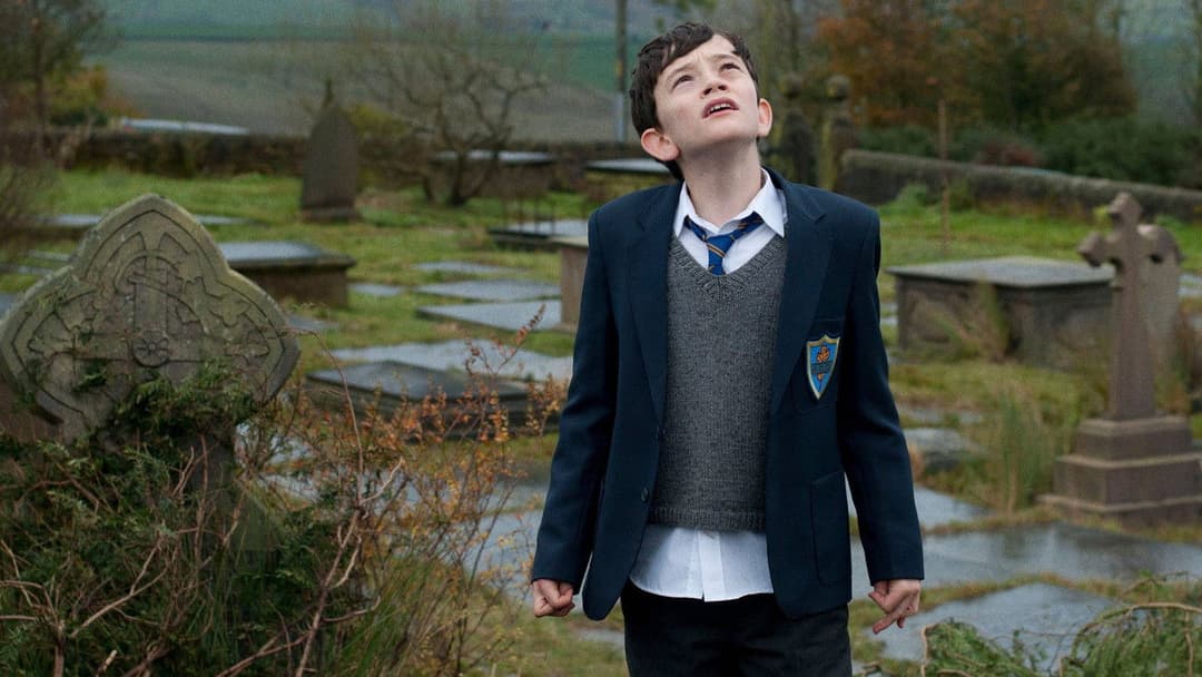 Sieben Minuten nach Mitternacht backdrop 15