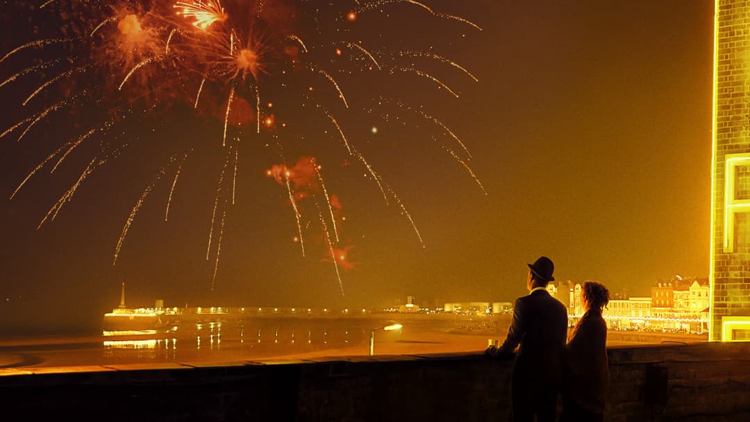 Empire of Light backdrop 17