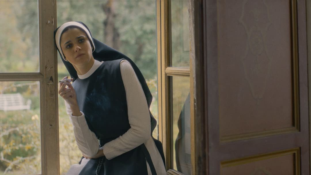 Проклята Діва backdrop 19