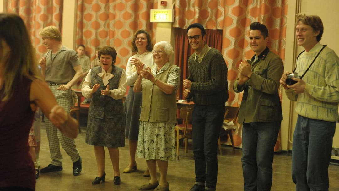 Гордість backdrop 16