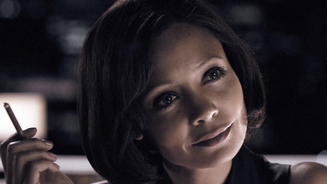 RocknRolla backdrop 10