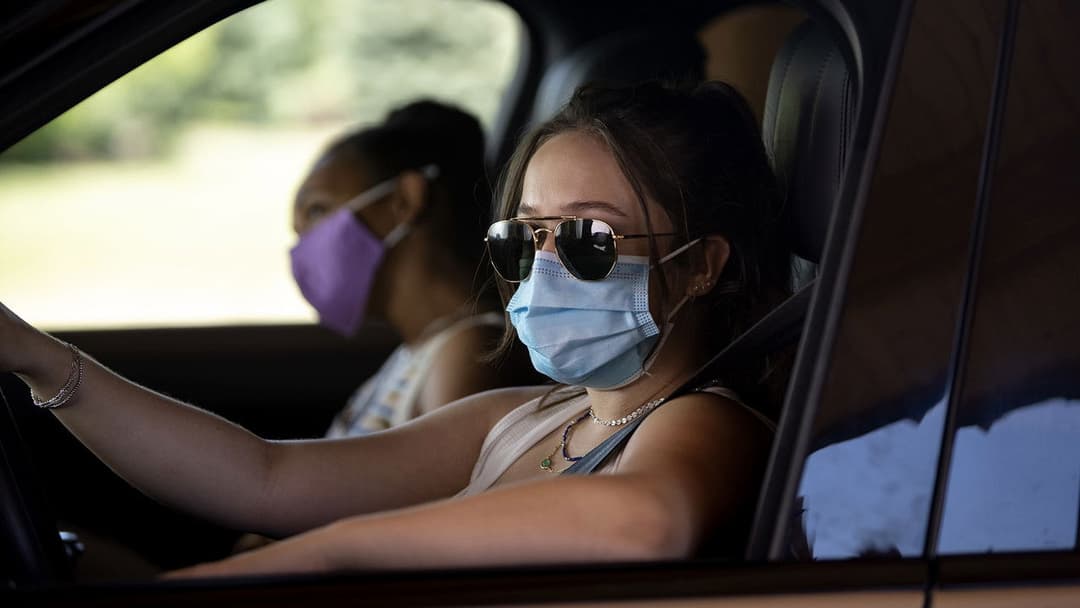 Хворий backdrop 2