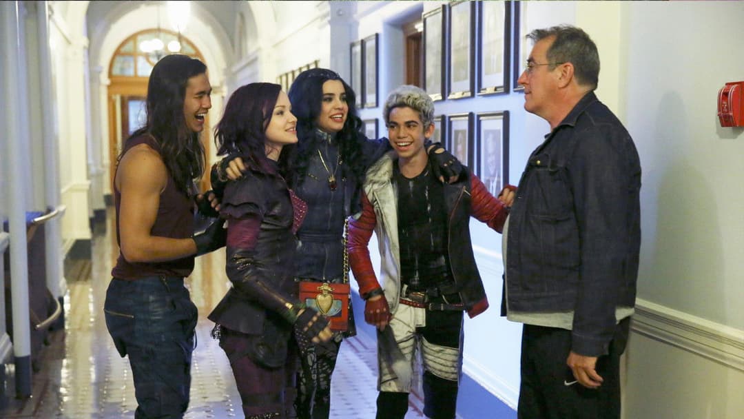 Descendants - Die Nachkommen backdrop 12