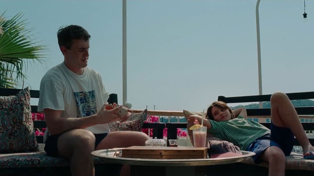 Aftersun backdrop 20