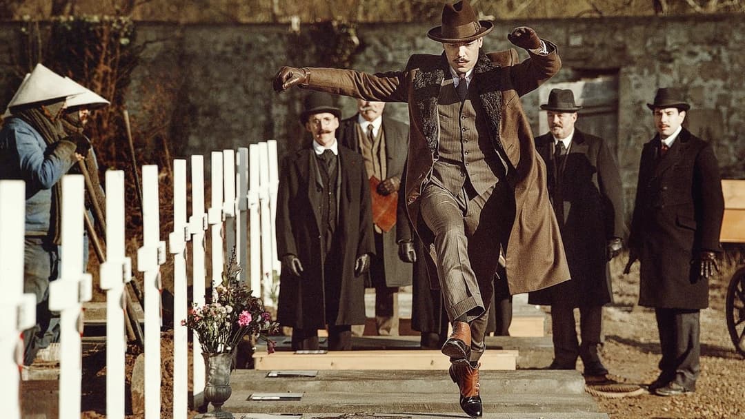 До побачення там, нагорі backdrop 3