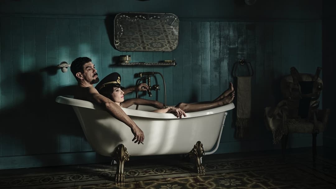 Comandante backdrop 2