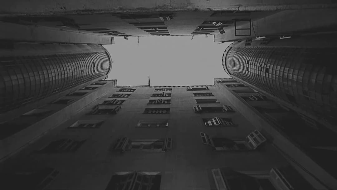 Λαβύρινθος backdrop 17